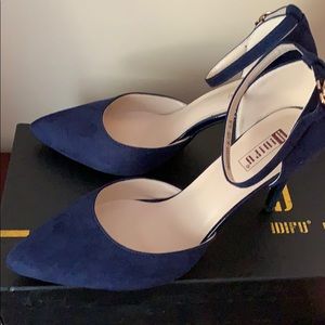 Evening  shoes
